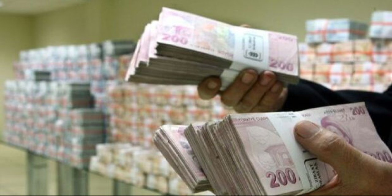 Bütçe milyarlarca lira açık verdi, gelir gideri arşılamıyor