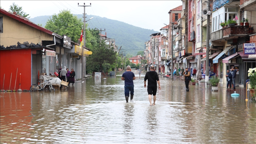 Meteorolojiden kuvvetli sağanak uyarısı