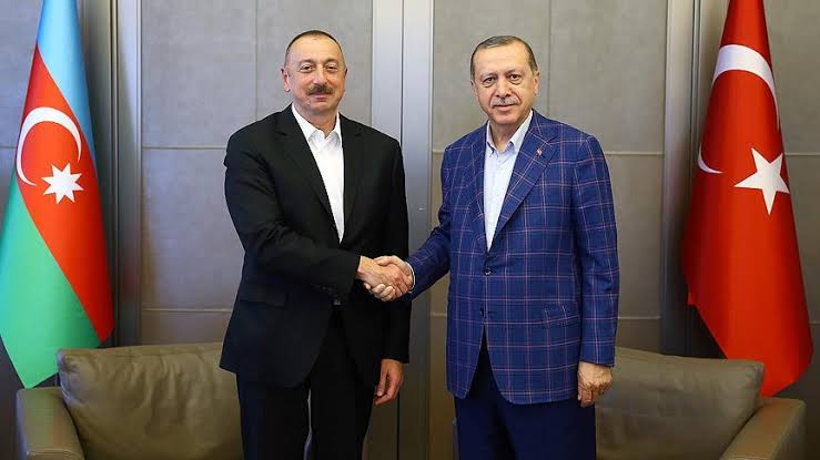 Cumhurbaşkanı Erdoğan, Azerbaycan Cumhurbaşkanı Aliyev ile telefonda görüştü