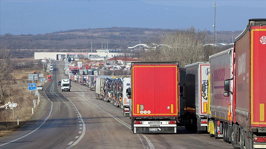 Ticari araç trafiği Kovid-19 öncesi döneme yaklaşıyor