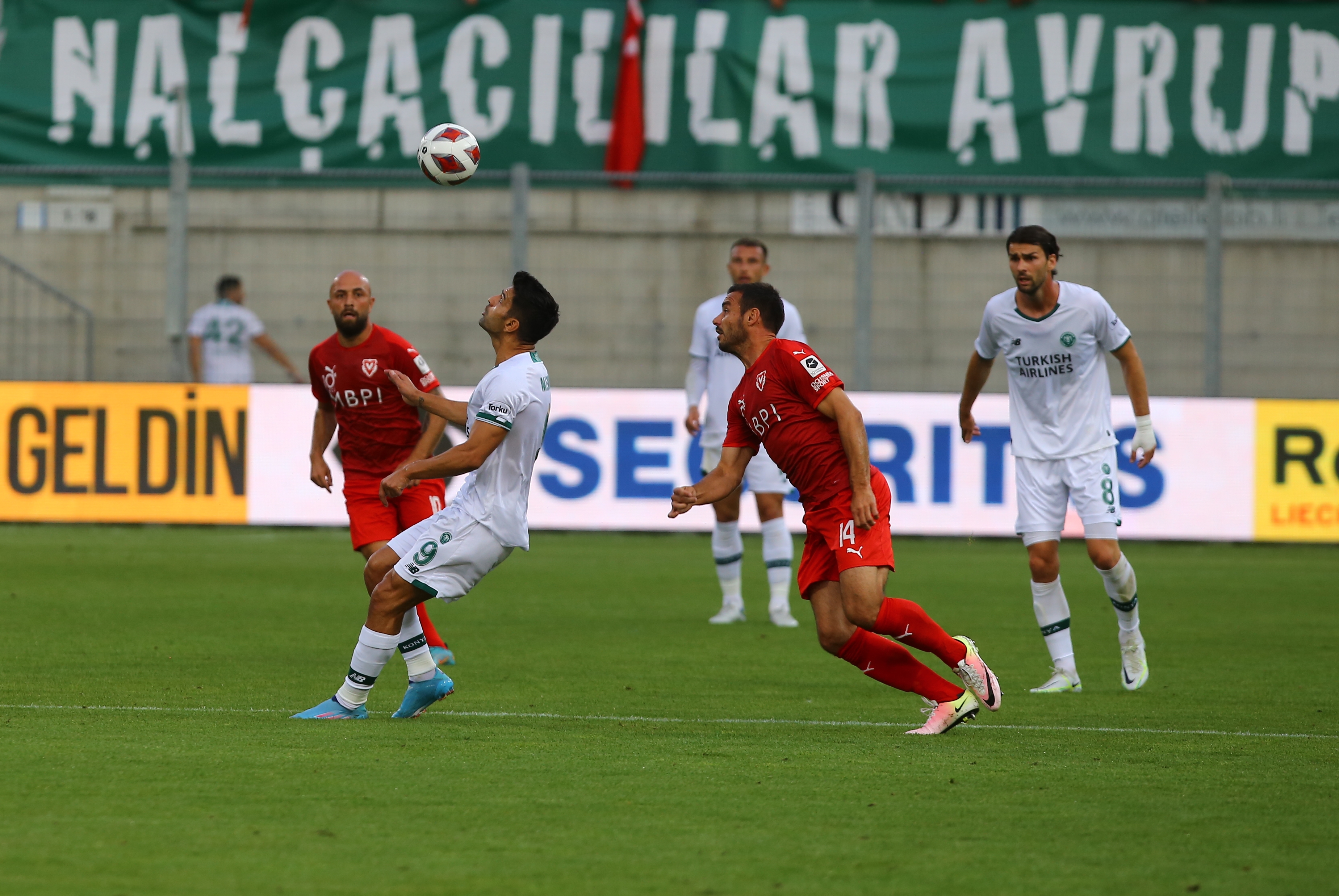 Konyaspor salladı yıkamadı