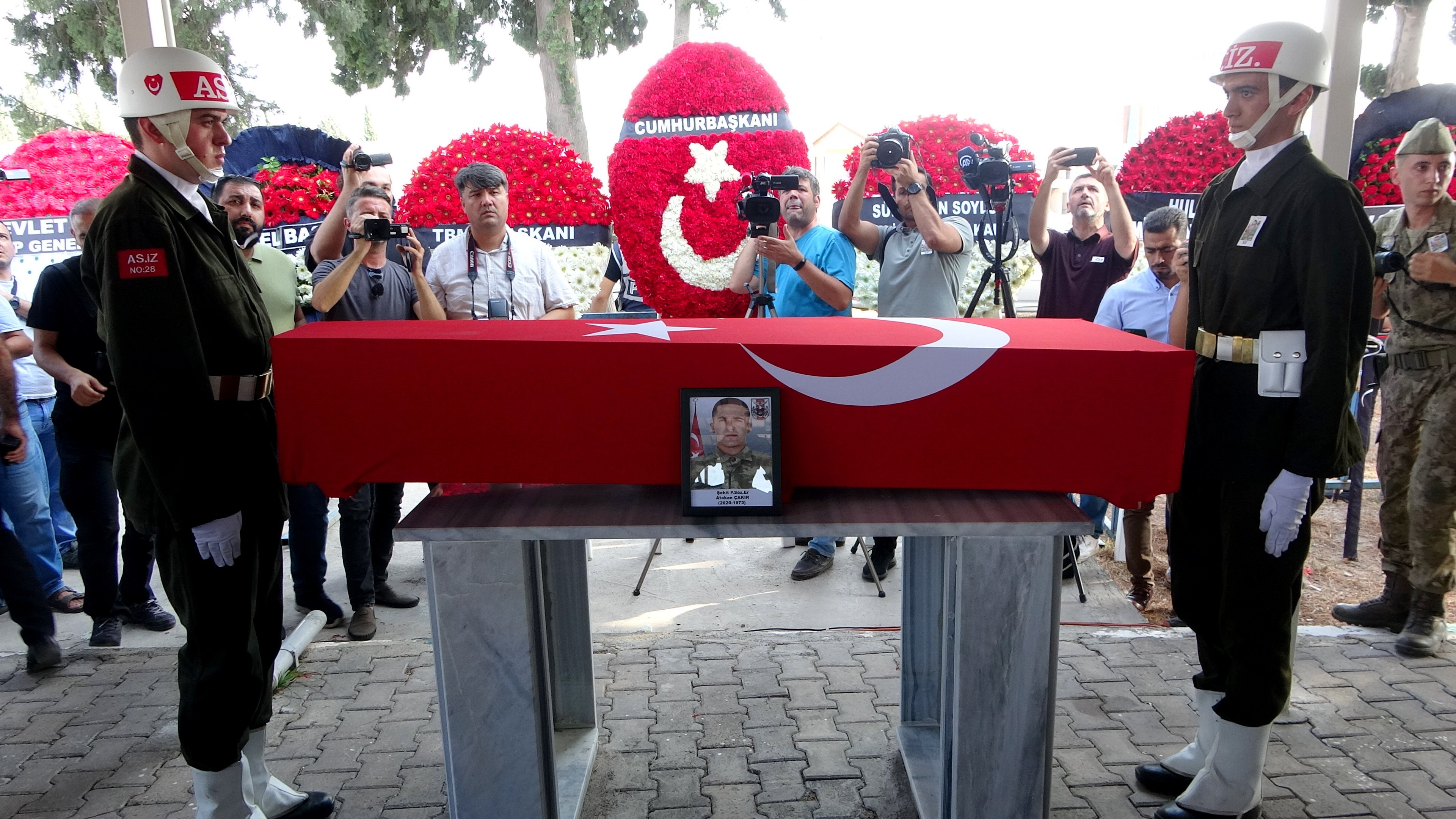 Osmaniyeli şehit son yolculuğuna uğurlanıyor