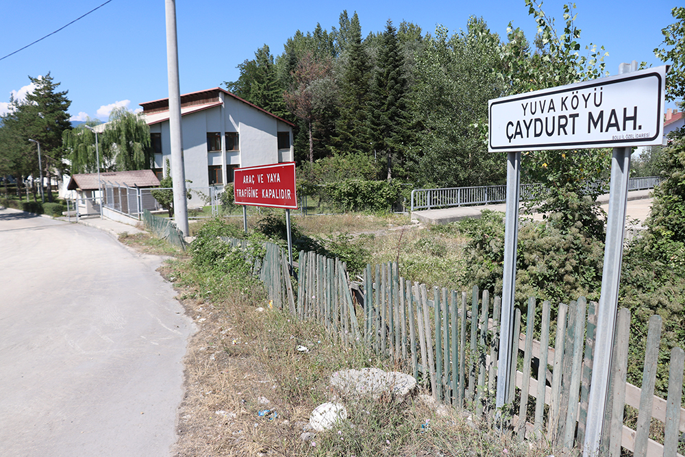 Zehirlenmelerin yaşandığı köyde toplu göç başladı