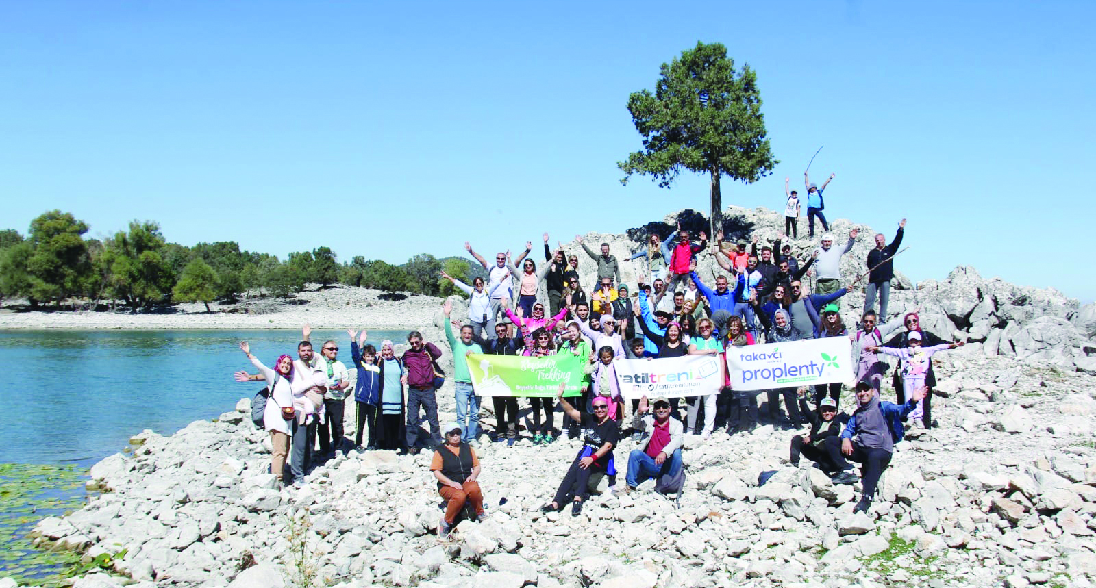 Doğaseverler, Hacı Akif Adası'nda