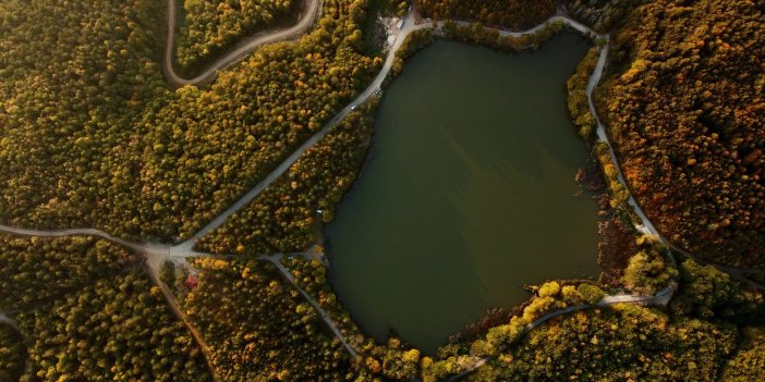 Kurugöl Tabiat Parkı, sonbaharda ziyaretçilerine eşsiz manzaralar sunuyor