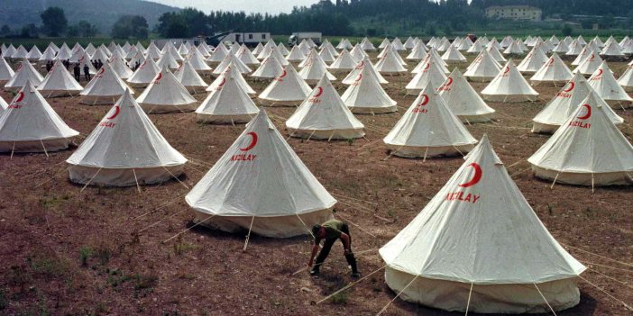 Türk Kızılay bir asırlık geçmişiyle insanlığın umudu oluyor