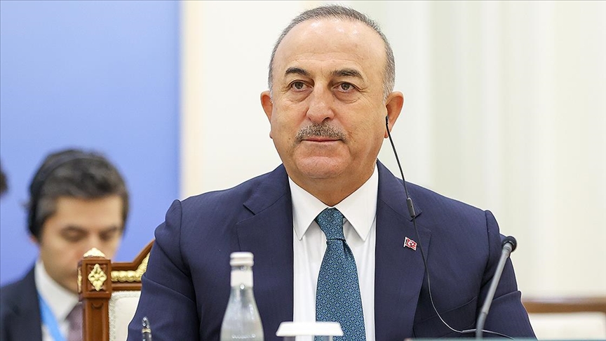 Bakan Çavuşoğlu'ndan üye açıklaması