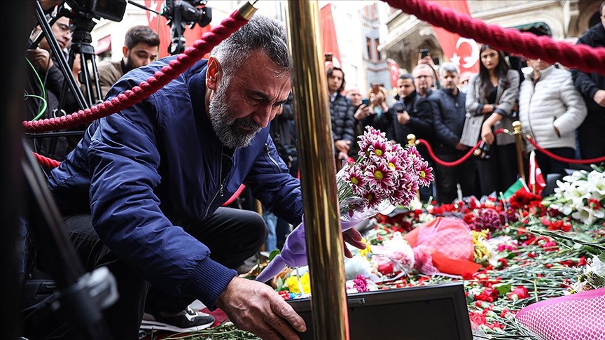 Terör saldırısında kızıyla eski eşini yitiren baba, teröre tepki gösterdi