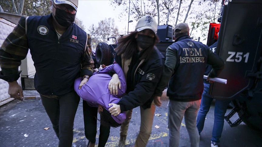 Beyoğlu'ndaki terör saldırısına ilişkin yaşanan son gelişmeleri derleyerek yayımlıyoruz