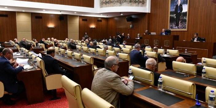 Ankara Büyükşehir Belediye Meclisinde "su indirimi" tartışıldı