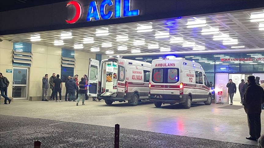 Depremde yaralananlardan 14'ünün tedavisi devam ediyor