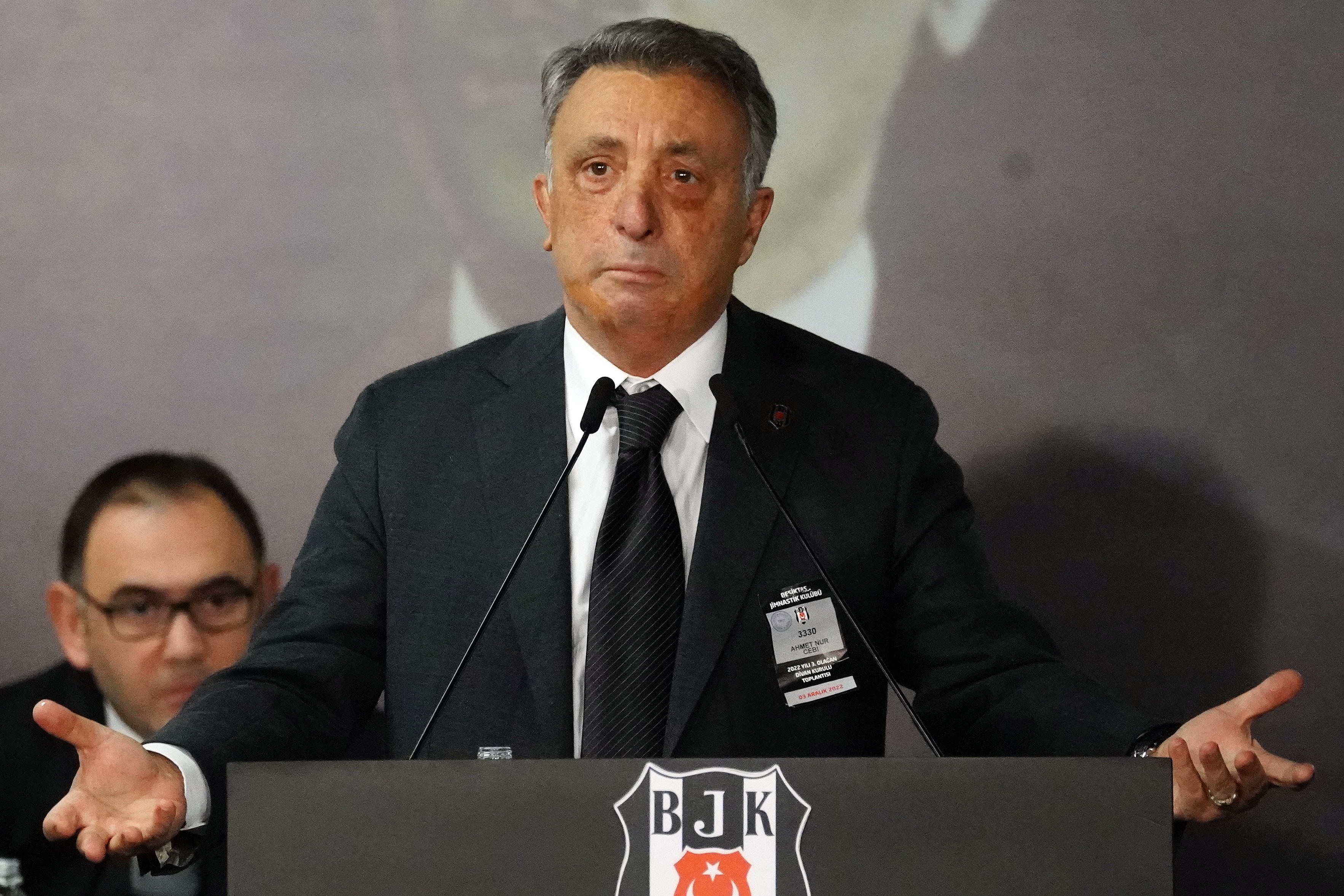 Ahmet Nur Çebi: 'Burada 'burayı yönetecek adam yok' demek yakışık almadı'