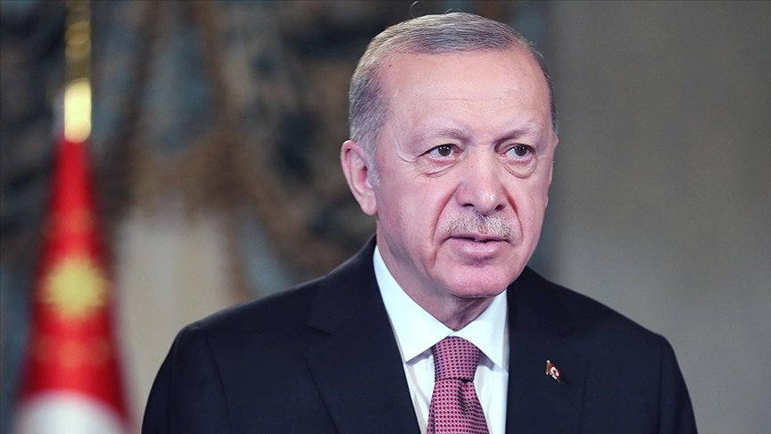 Cumhurbaşkanı Erdoğan'dan şehit Binbaşı Mehmet Duman'ın ailesine başsağlığı mesajı