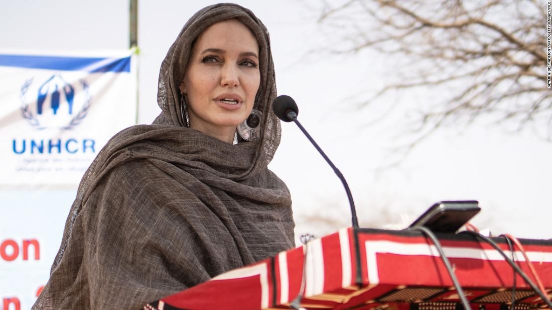 Angelina Jolie BM İyi Niyet Elçiliği görevini bırakıyor