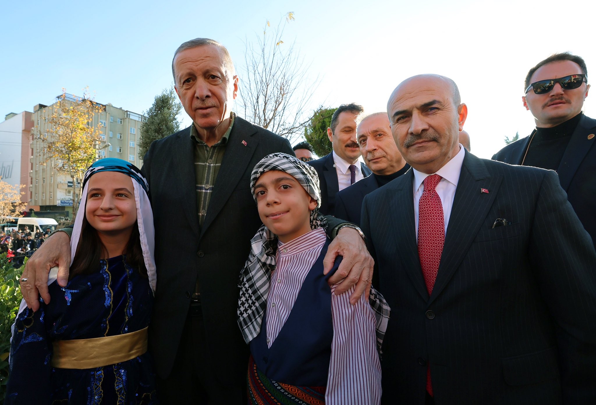 Cumhurbaşkanı Erdoğan, Mardin Valiliğini ziyaret etti