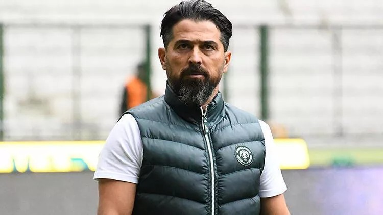 Konyaspor'da İlhan Palut ile yollar ayrıldı