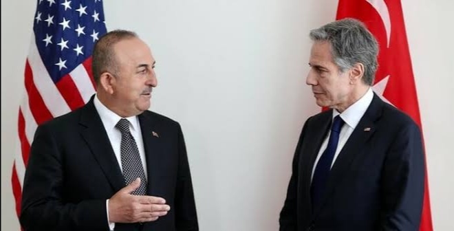 Bakan Çavuşoğlu ABD'li mevkidaşı ile bir araya geldi