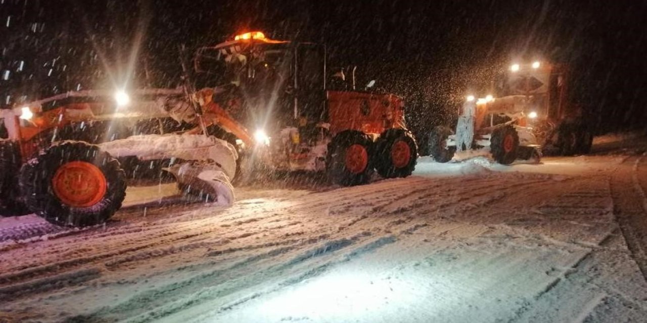 Antalya- Konya Kara Yolu tırların geçişine kapatıldı