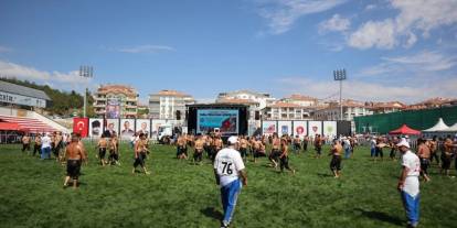 Konyalı güreşçi İsmail Koç, Ankara'da Başpehlivan oldu