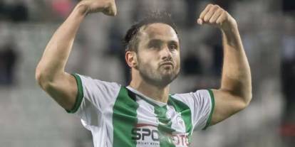 Konyaspor’un efsane ismi sevenlerini üzdü! Kritik karar