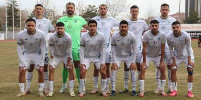 1922 Konyaspor hücumda sessiz kaldı. İlk devre mağlubiyetle kapatıldı