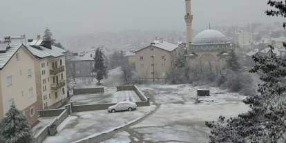 Konya'nın bu ilçesi beyaz örtü ile kaplandı. Kar yağışı etkili oldu