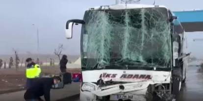 Niğde'de can pazarı: Otobüs kazasında çok sayıda kişi yaralandı