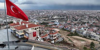 Konya Büyükşehir'e rekor bütçe. Yüzde 10'u faize gidecek