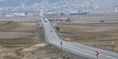 Konya'daki bu yol Ankara ve Antalya'yı bağlıyor. Ulaşımda büyük çalışma başlıyor