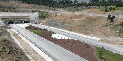 Konya ile Antalya arasına yeni yol geliyor. Ulaşım daha da kısalacak