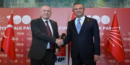 CHP lideri Özel, tutuklu Zafer Partisi genel başkanı Özdağ'ı ziyaret etti