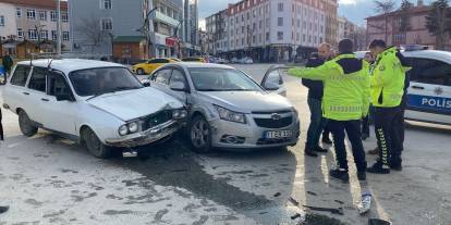 Konya'da korkutan trafik kazası; 2 yaralı