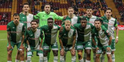 Konyaspor lider olarak çeyrek finalde!