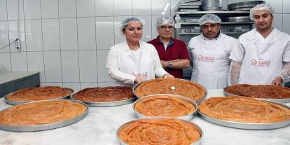 ‘Hangi ünlü ile karşılıklı baklava yemek isterdiniz?"  sorusuna verilen cevaplar şaşırttı