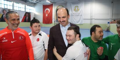 Başkan Altay'dan özel sporculara moral ziyareti