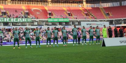 Konyaspor, Eskişehir’de 4 galibiyet 2 kupa aldı!