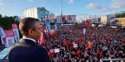 CHP Genel Başkanı Özel Konya'da konuşuyor:   Sandık gelecek, millet Ekrem İmamoğlu’nu Cumhurbaşkanı seçecek