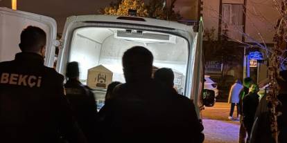 Ankara'da kan donduran olay; 50 yaşındaki adam komşusunun evine girip 21 yaşındaki kızı başından vurdu