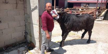 Afyonkarahisar'da komşuların arazi kavgası kanlı bitti