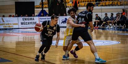 Konya Büyükşehir, yarı finale kötü başladı. Gözler ikinci maçta