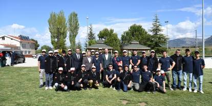 Konya'da kamp yapan öğrencilere Başkan Altay'dan ziyaret