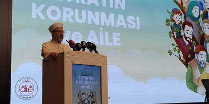 Erbaş'tan cinsiyetsizlik eleştirisi: Toplum sapkın bir anlayışla karşı karşıya