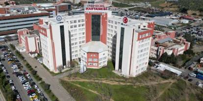 Üniversite hastanesinde ''bıçak parası'' skandalı! Profesör ve sekretere gözaltı