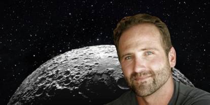 Böylesi görülmedi! Sevgilisi için NASA'dan çaldığı şey pes dedirtti