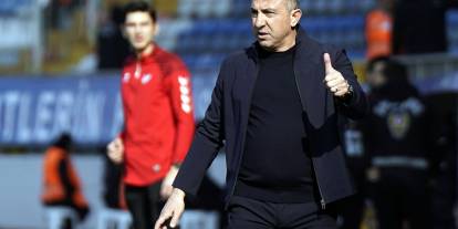 Recep Uçar'dan taraftarı rahatlatan transfer yasağı mesajı
