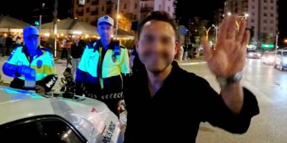 Alkollü sürüden pes dedirten hareket. 25 bin bin lira ceza yedi, kameralara el salladı