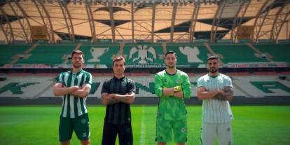Konyaspor'un yeni sezon formaları belli oldu! İşte formaların fiyatı