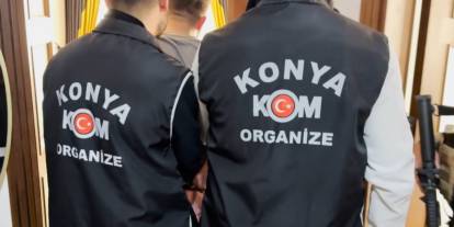 Konya’da silah kaçakçılarına darbe. Çok sayıda silah ve parça ele geçirildi