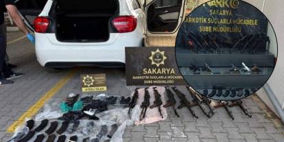 İstanbul'a giden polis memurunun kullandığı araçtan cephanelik çıktı