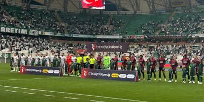 Konyaspor’da takıma ve Recep Uçar‘a tepki!
